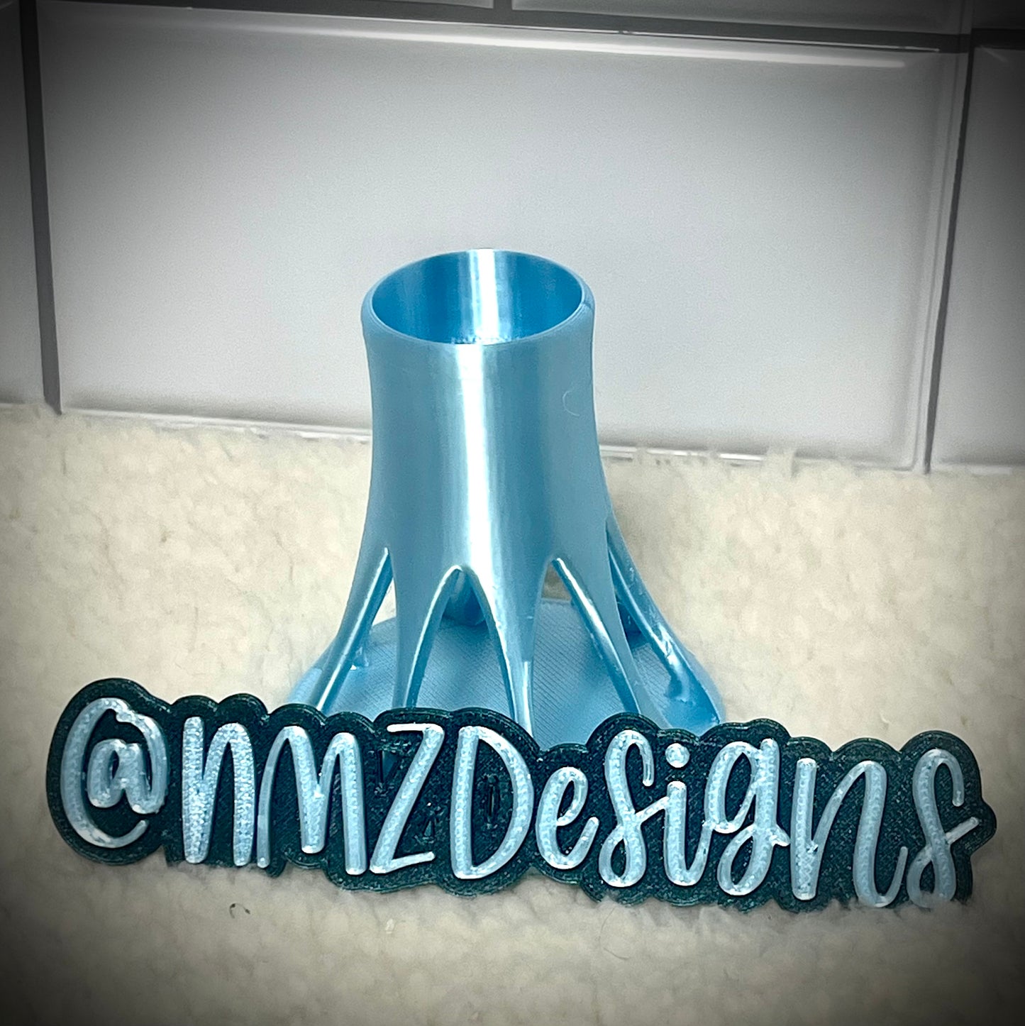 Glue holder